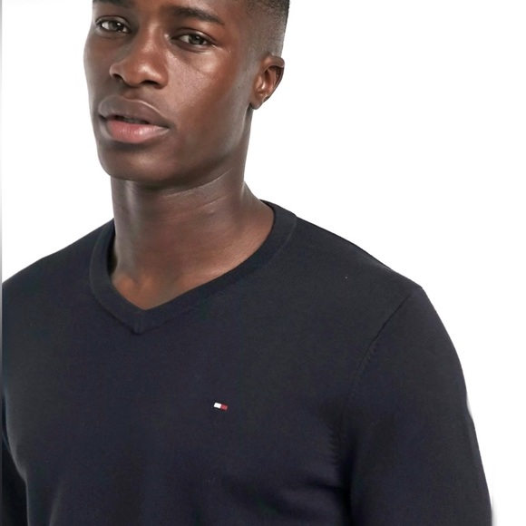 Tommy Hilfiger Black Signature Logo Solid V-Neck Sweater, Men’s Size Medium. - Picture 9 of 16